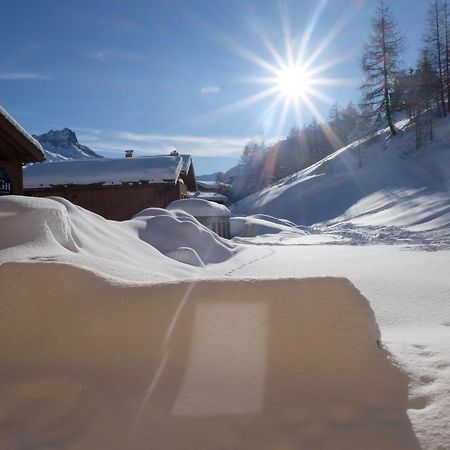 Appartement Soleil Blanc Residence Lodge Des Neiges Тінь Екстер'єр фото